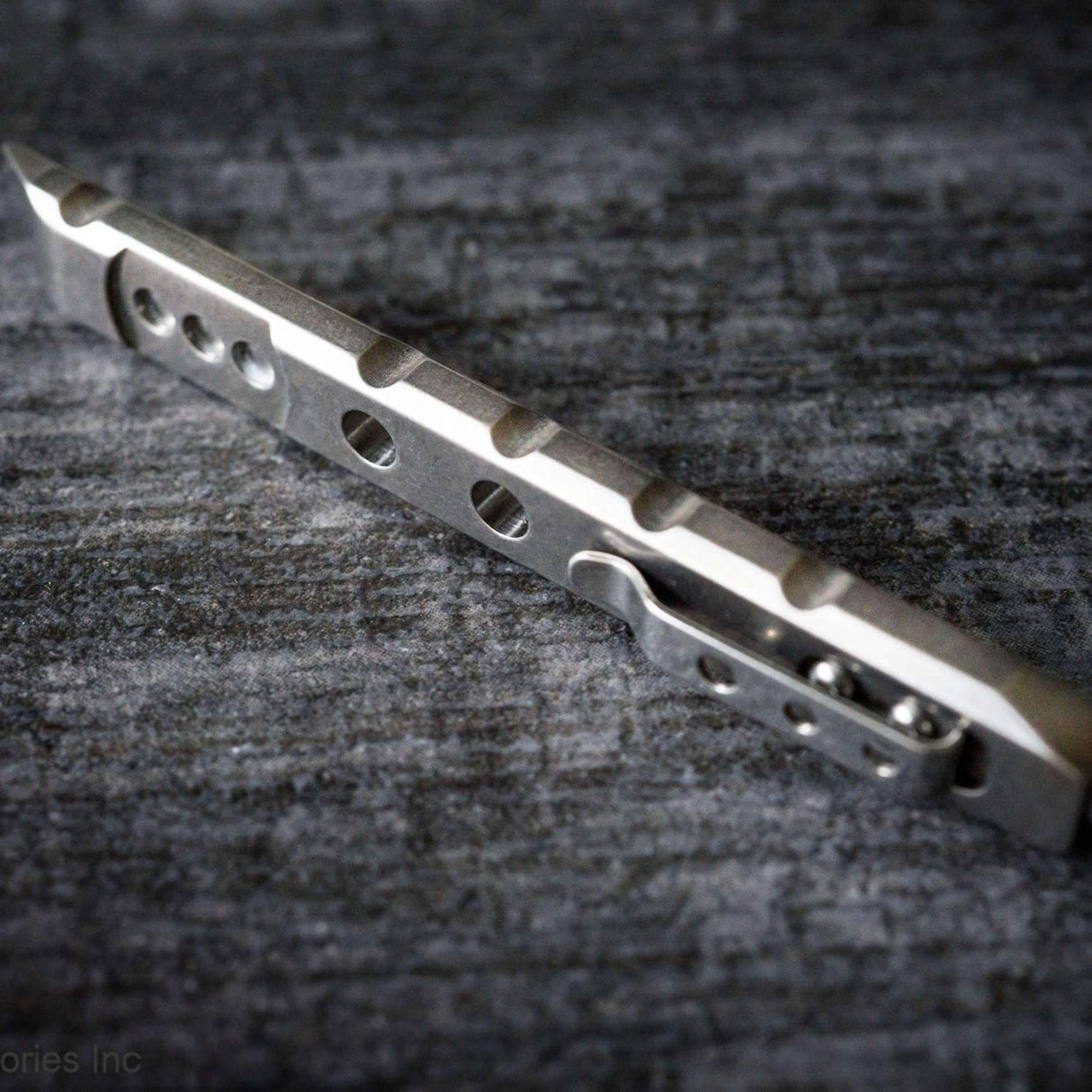 Ti-Pry Titanium Pry Bar - Työkalu