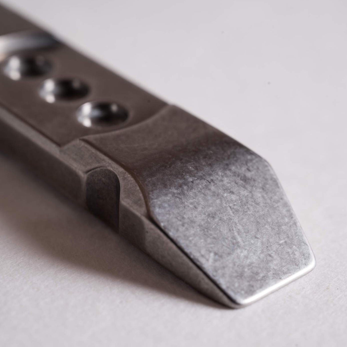 Ti-Pry Titanium Pry Bar