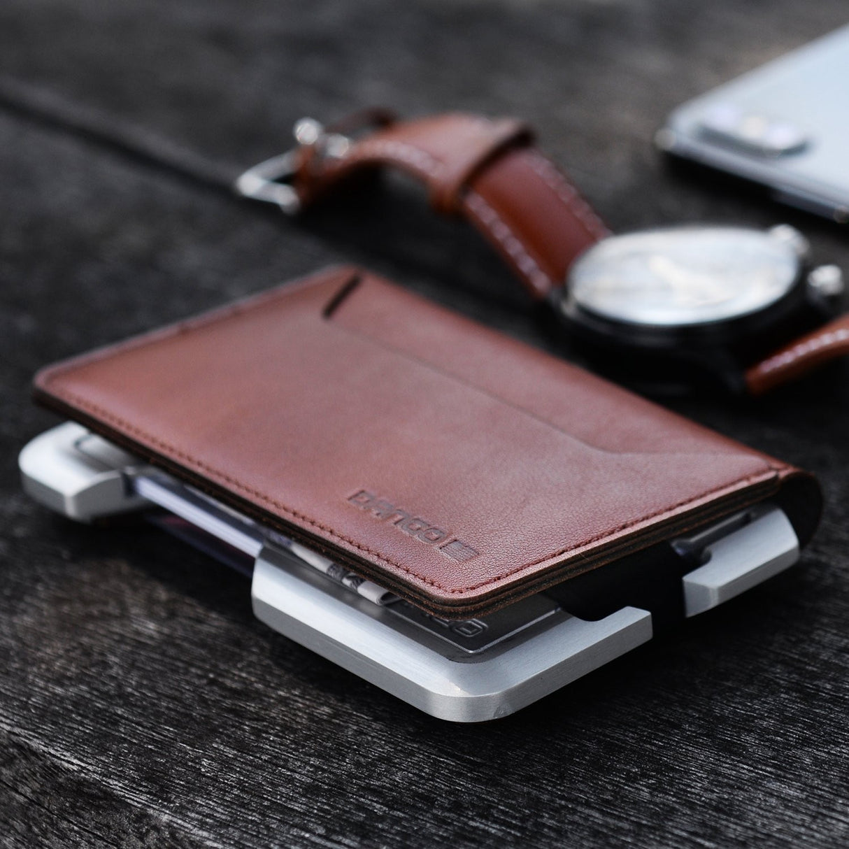 D01 Dapper Bifold Wallet