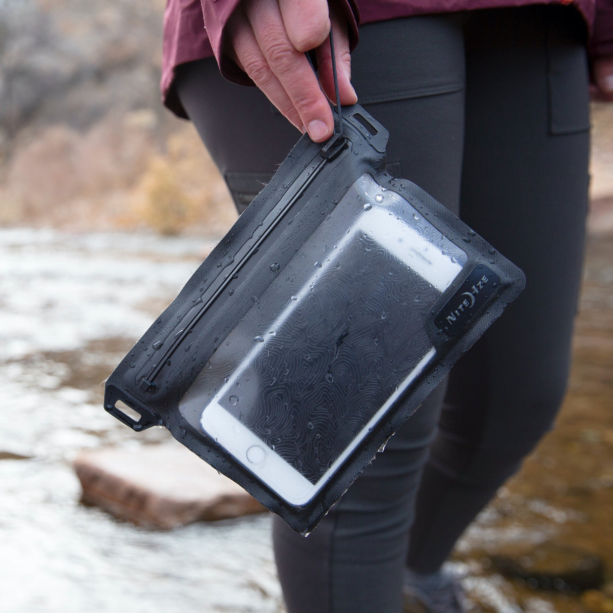 RunOff® Waterproof Pocket