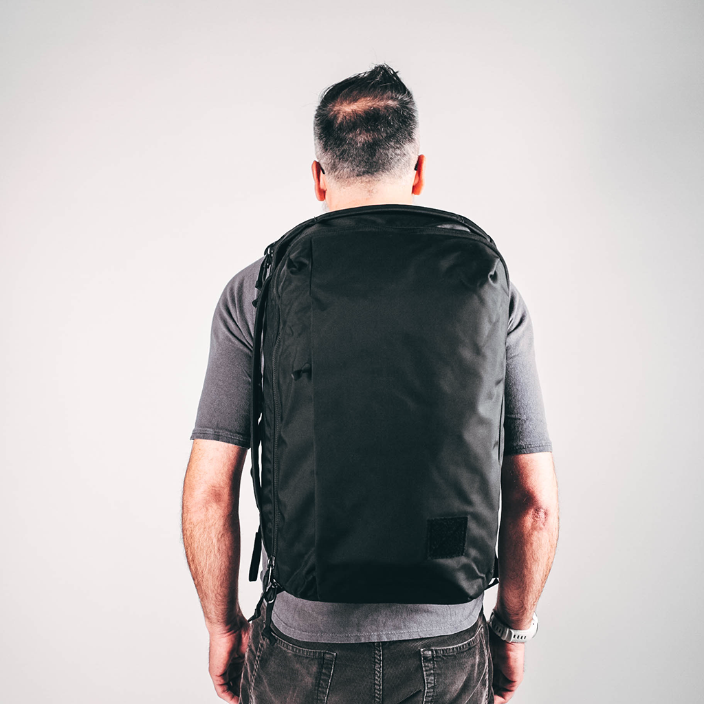 Civic Panel Loader 28 L Backpack