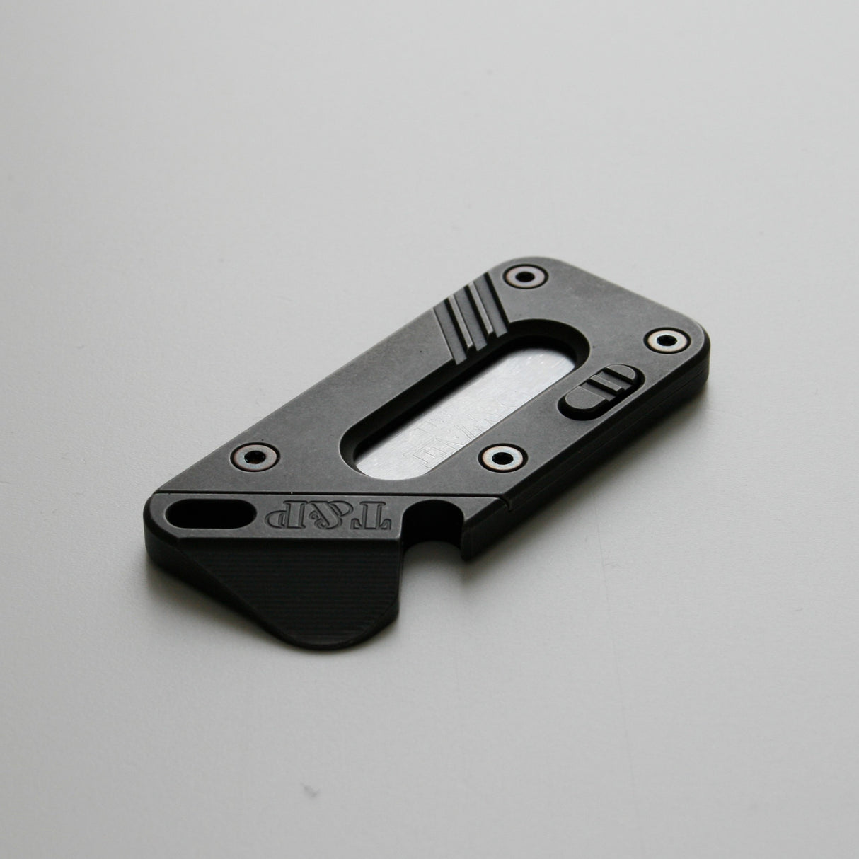 AVIS-PRY Titanium Tool