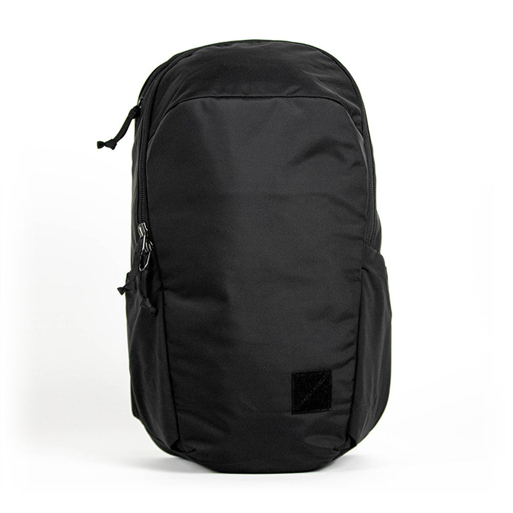 Civic Half Zip 26 L Backpack