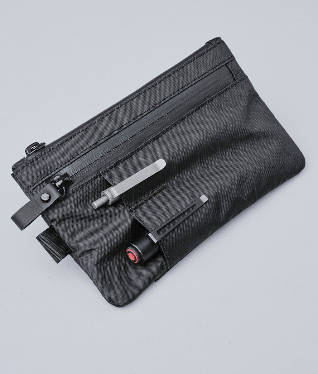 Zip Clutch