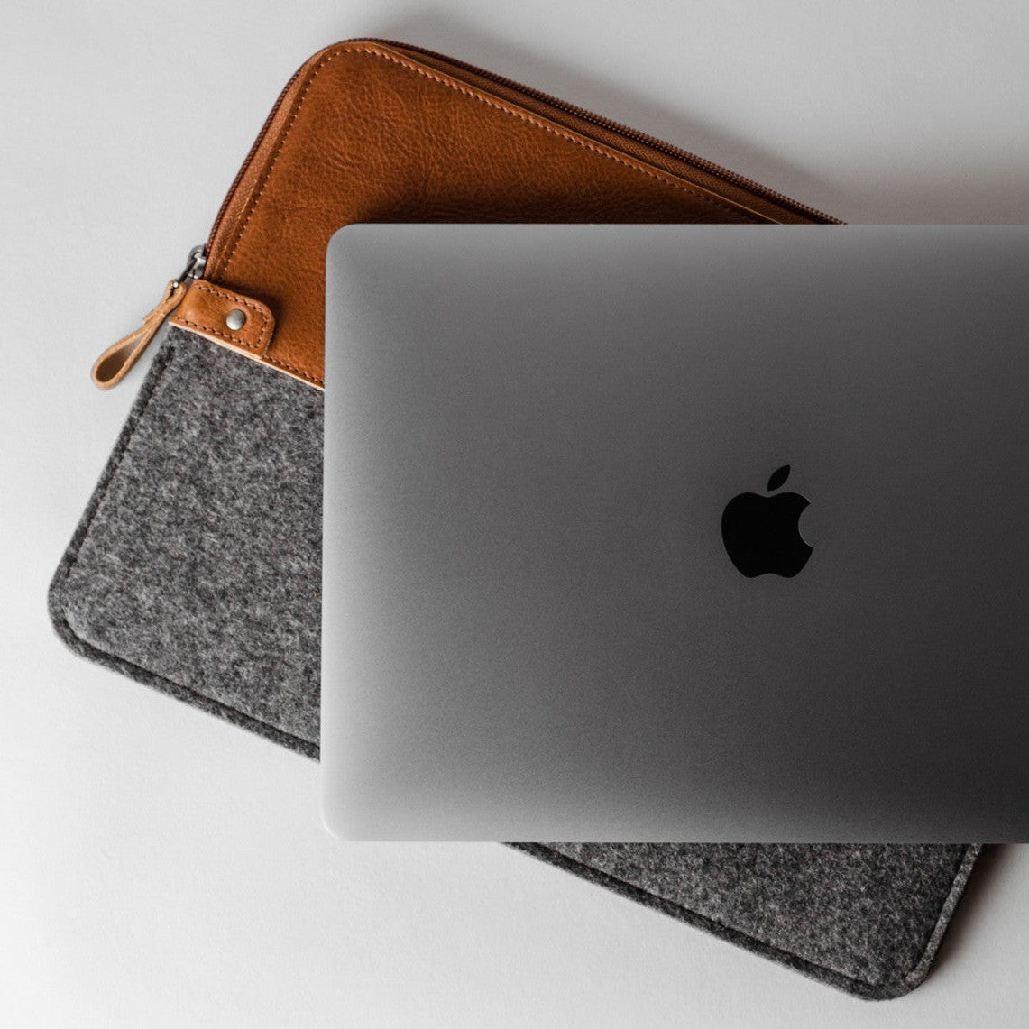 50/50 MacBook Pro Sleeve