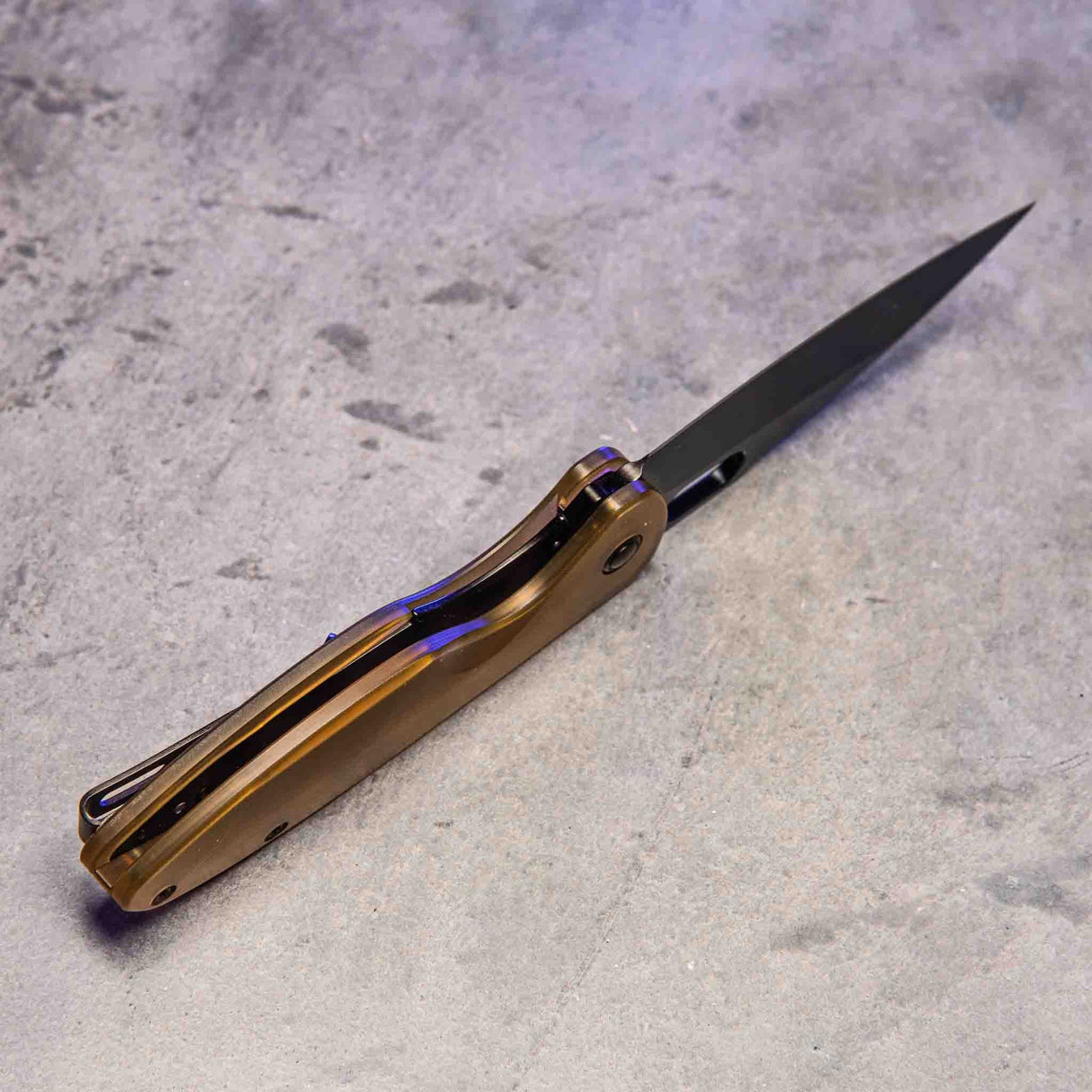 Sabre Knife