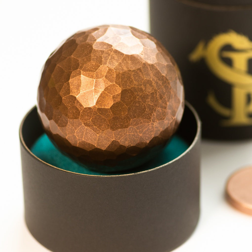 Hand-Hammered Orb 795 g Copper