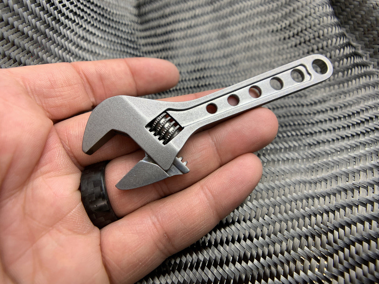 Adjustable Wrench Titanium 4"