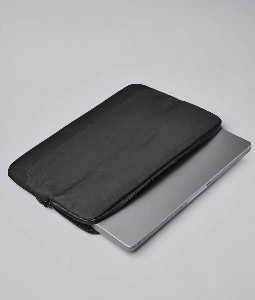 Elements Laptop Sleeve