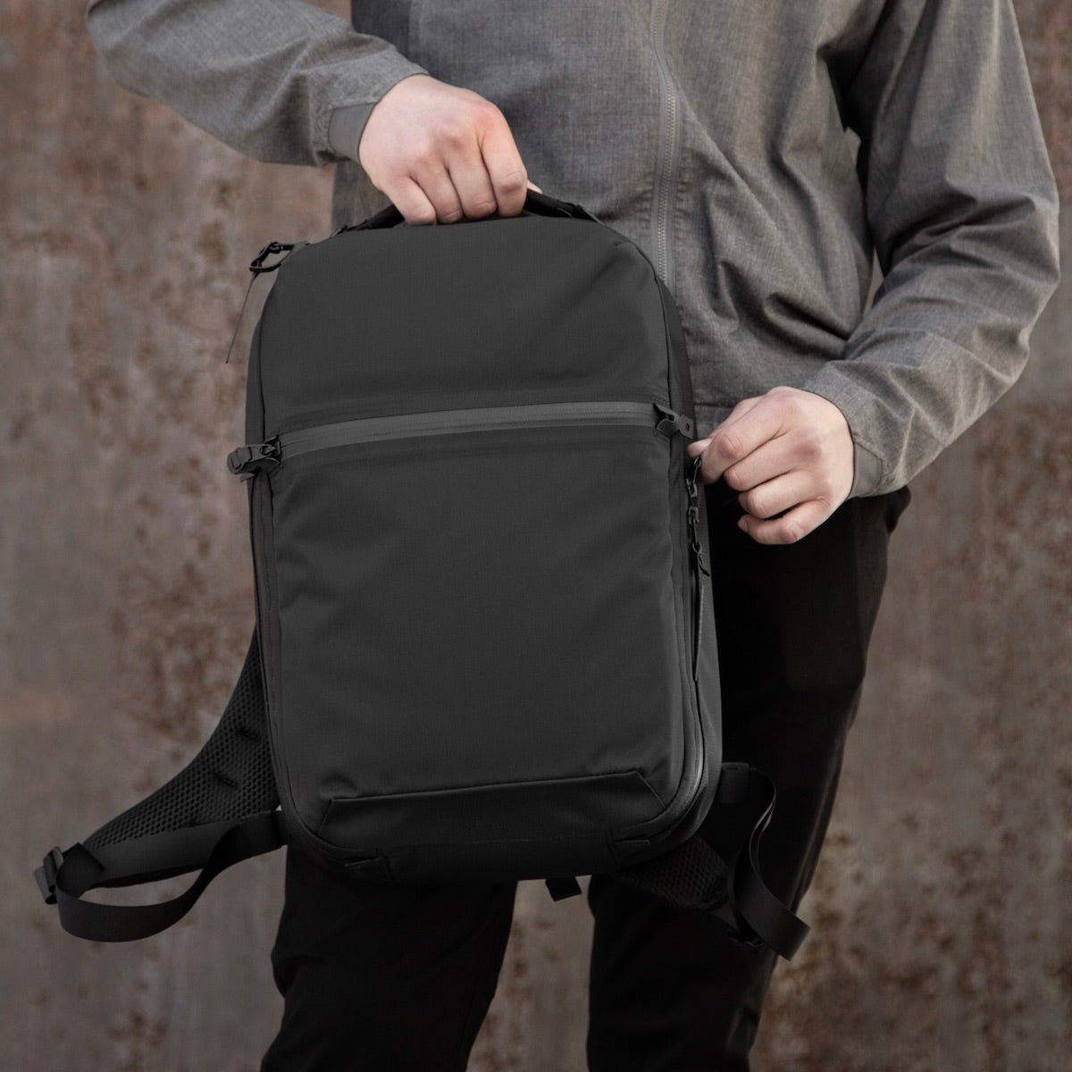 Citadel R3 18 L Backpack