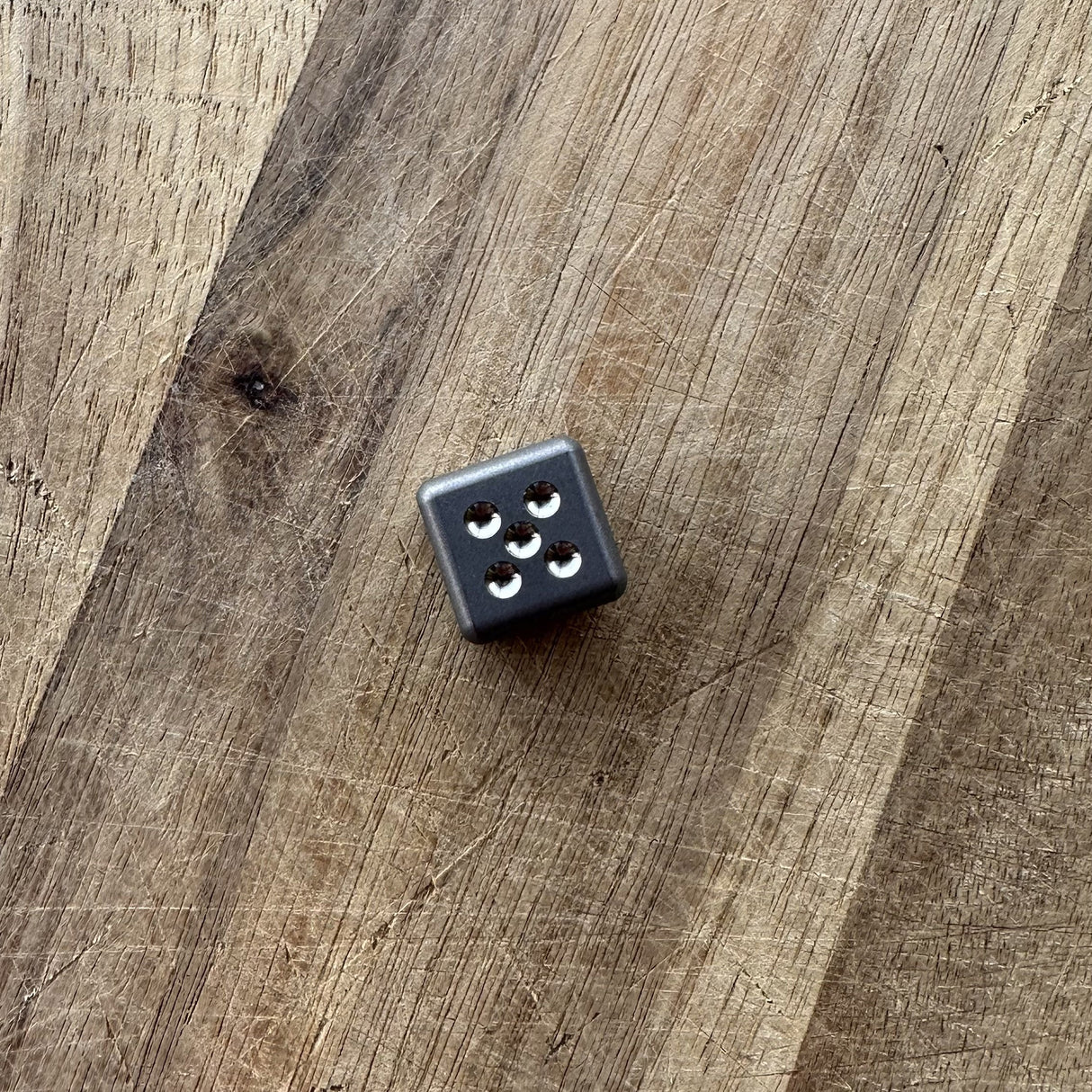 Titanium Dice V2