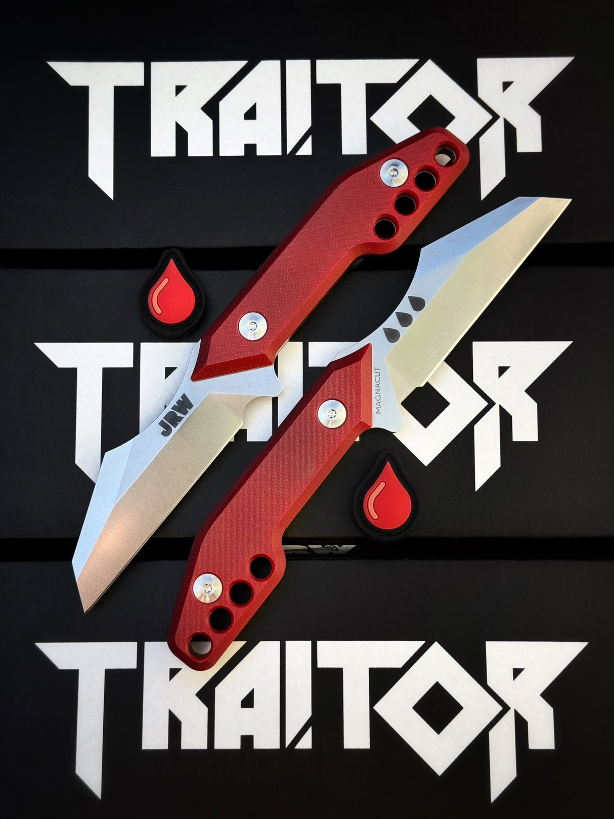 Traitor Knife