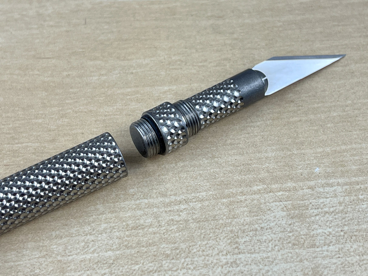 Titanium Collapsible Scalpel