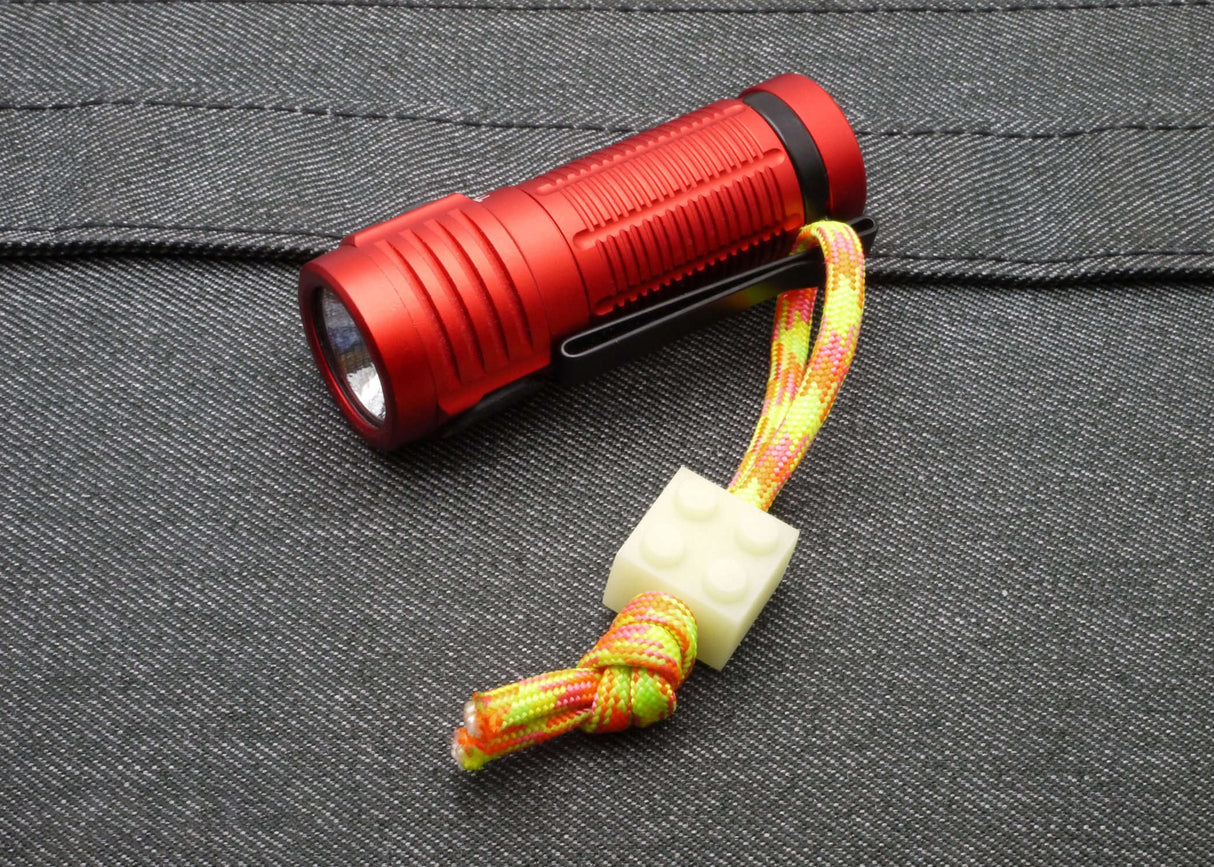 Embrite™ E-Brick Lanyard Bead