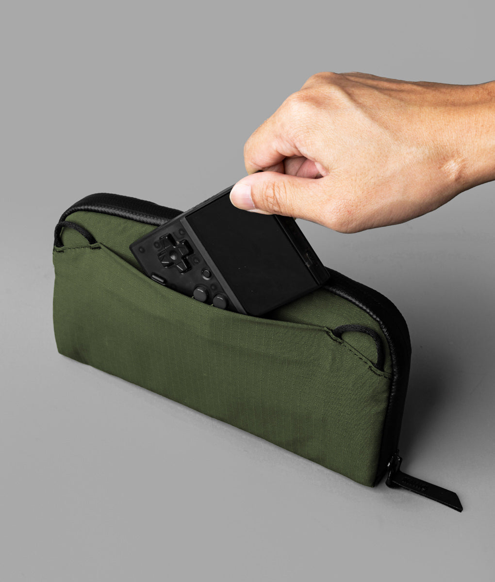 Flight Pouch