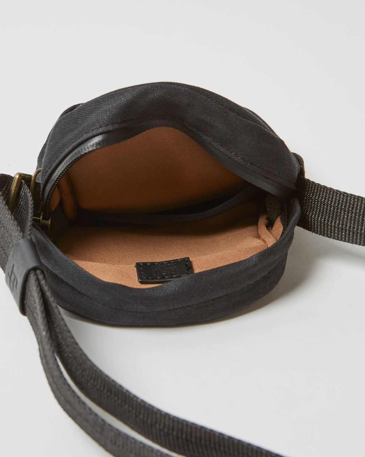 Neck Pouch - Laukku