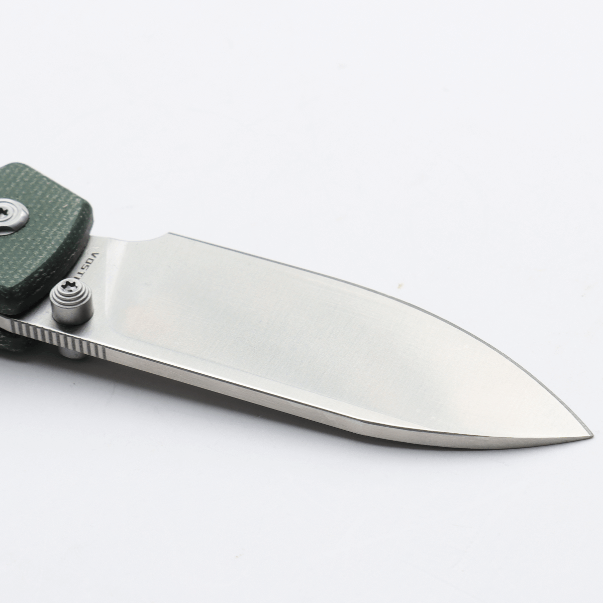 Raccoon Crossbar Knife